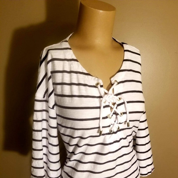 Tommy Hilfiger Striped Blouse Size Large - Picture 6 of 7